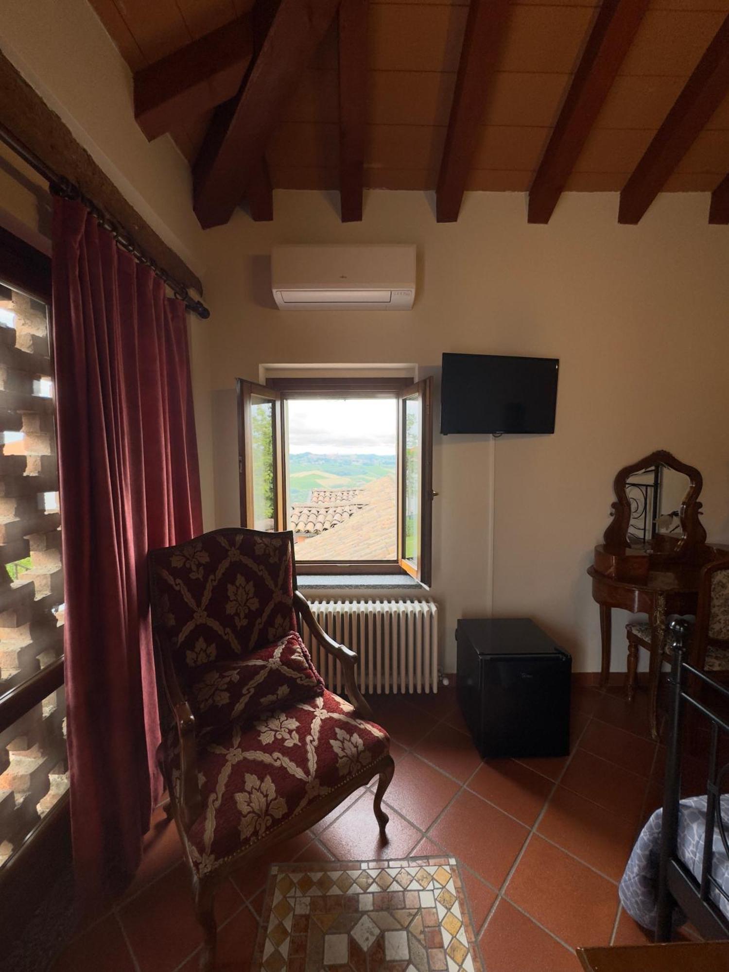 Locanda Osteria La Milonga Agliano Terme Εξωτερικό φωτογραφία